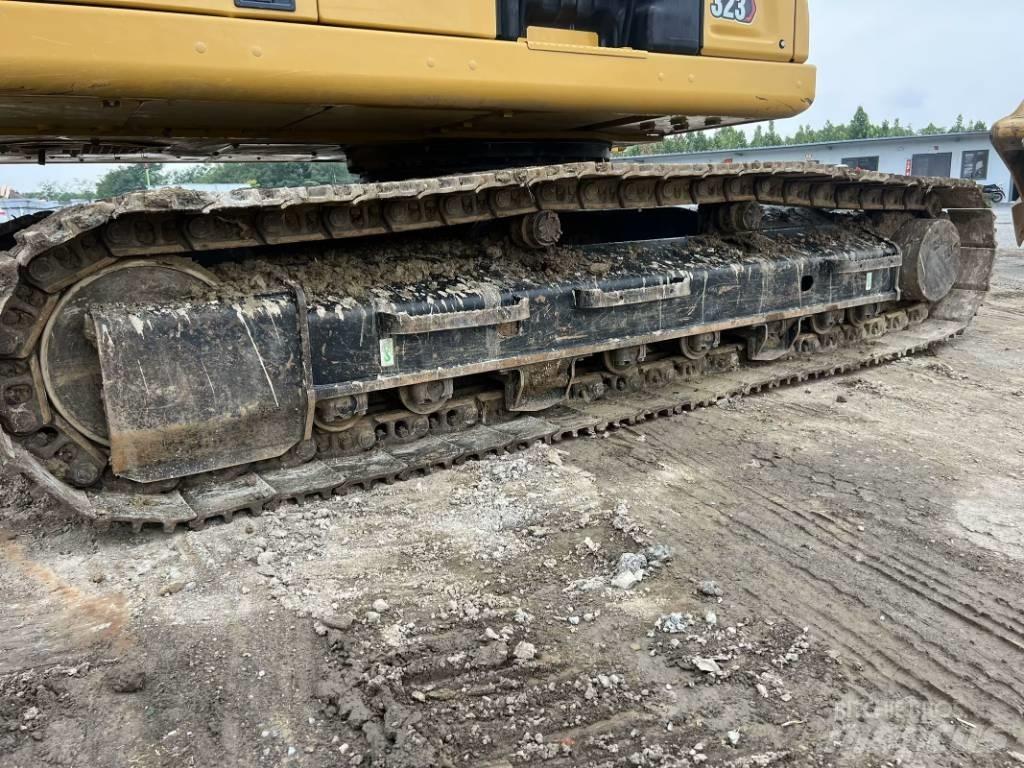 CAT 323 GC 履带挖掘机