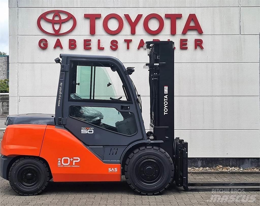 Toyota 40-8FD50N 柴油叉车