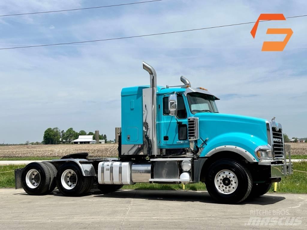 Mack Titan TD 713 其他货车