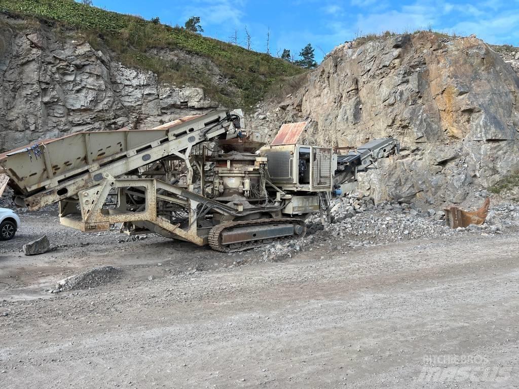 Metso LT300HP 移动式破碎机