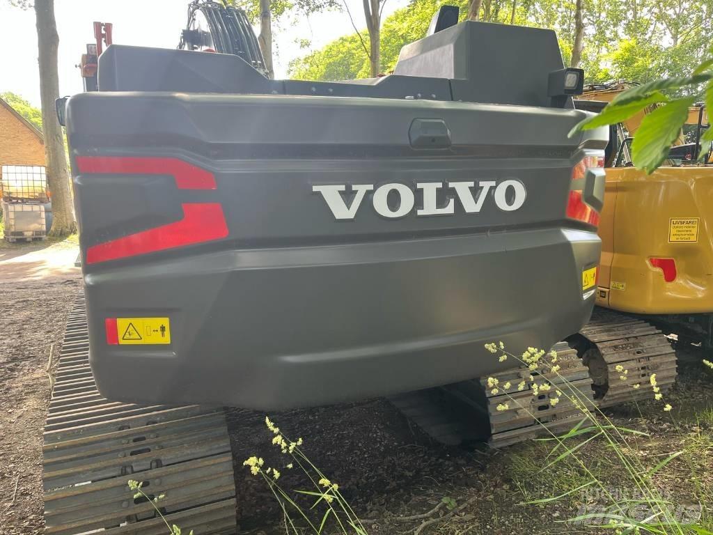 Volvo EC 300 履带挖掘机