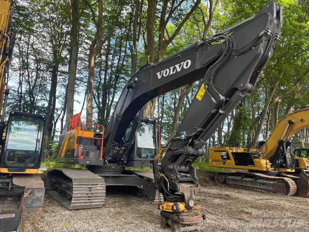 Volvo EC 300 履带挖掘机