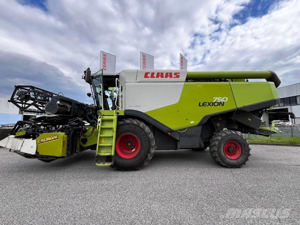 CLAAS Lexion 750 联合收割机