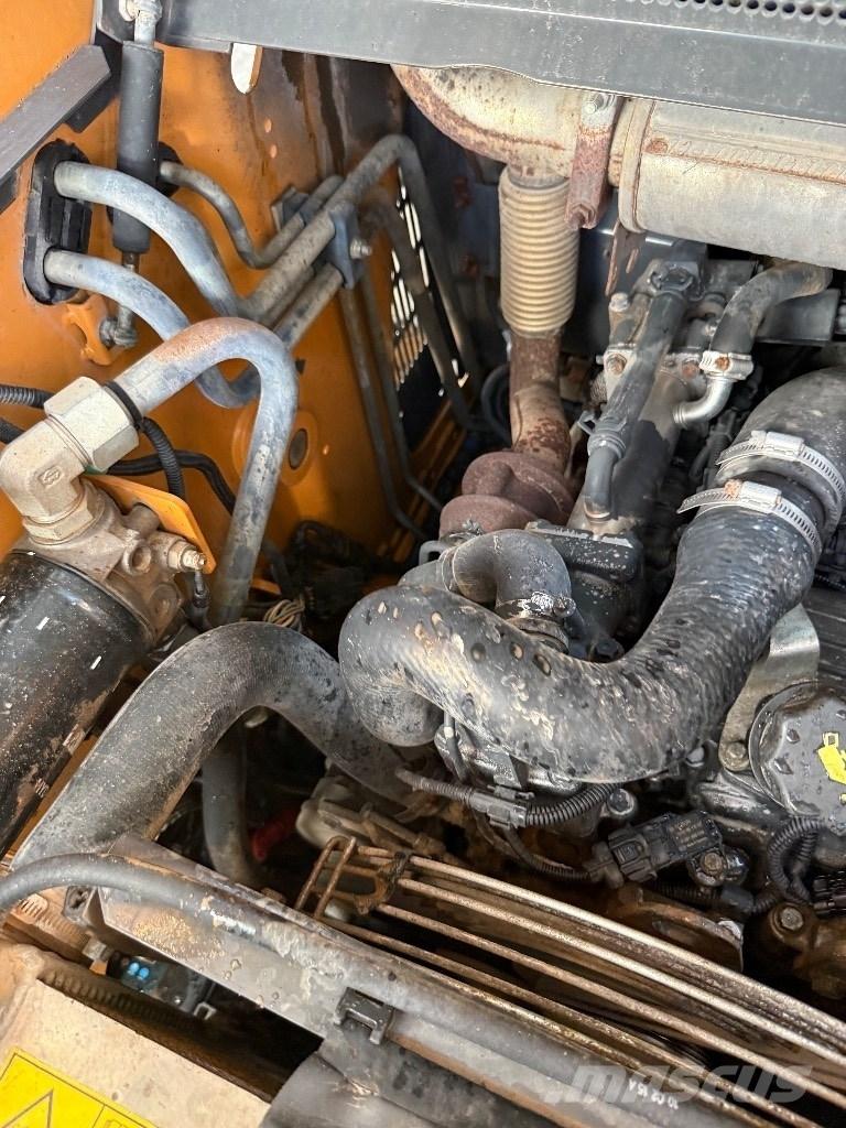 CASE SR 200 滑移装载机