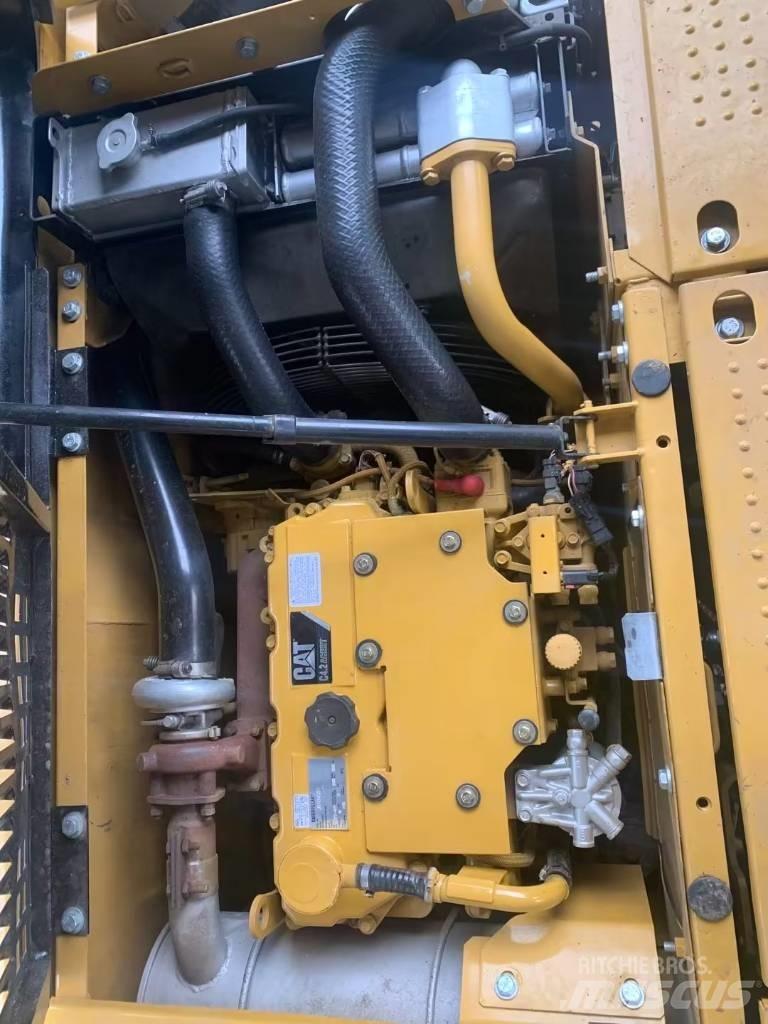 CAT 312 D 履带挖掘机