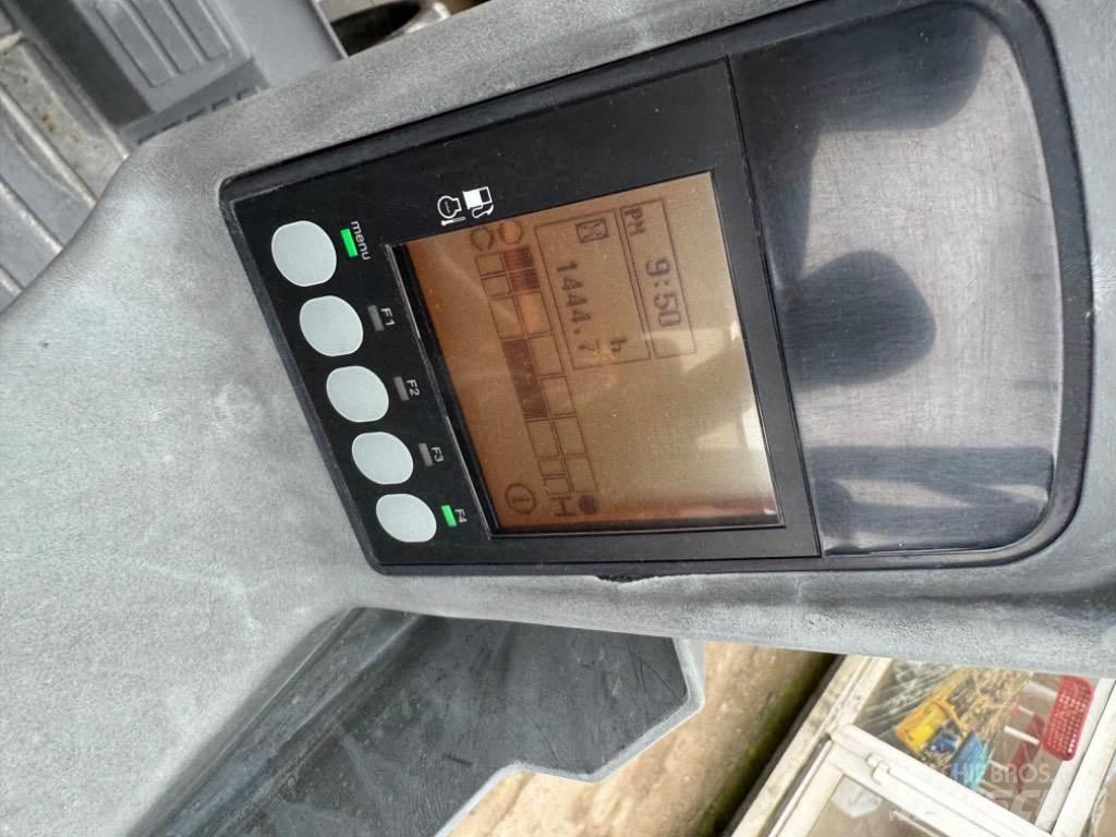 Yanmar SV22 (01539) 小型挖掘机