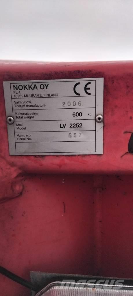 Esko 2252 扬雪机