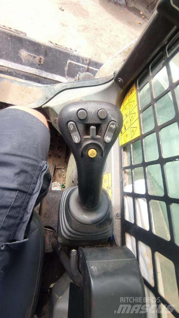 Bobcat T 770 滑移装载机