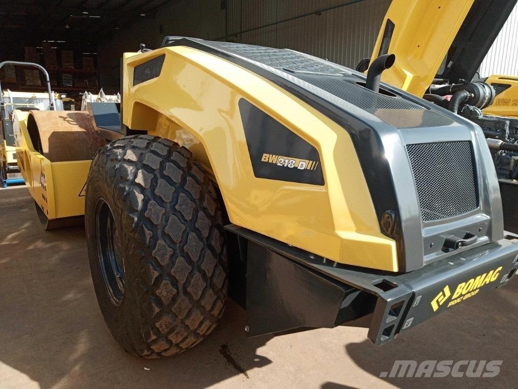 Bomag BW 218 D-5 SL 单轮压路机