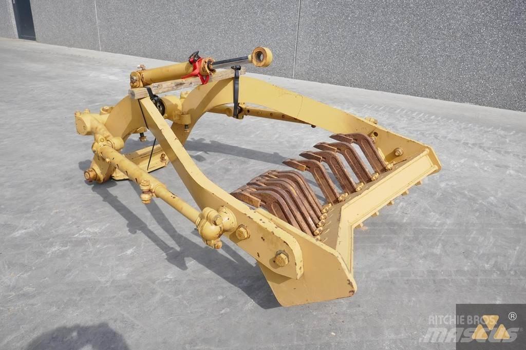 CAT 140H Scarifier 其他组件