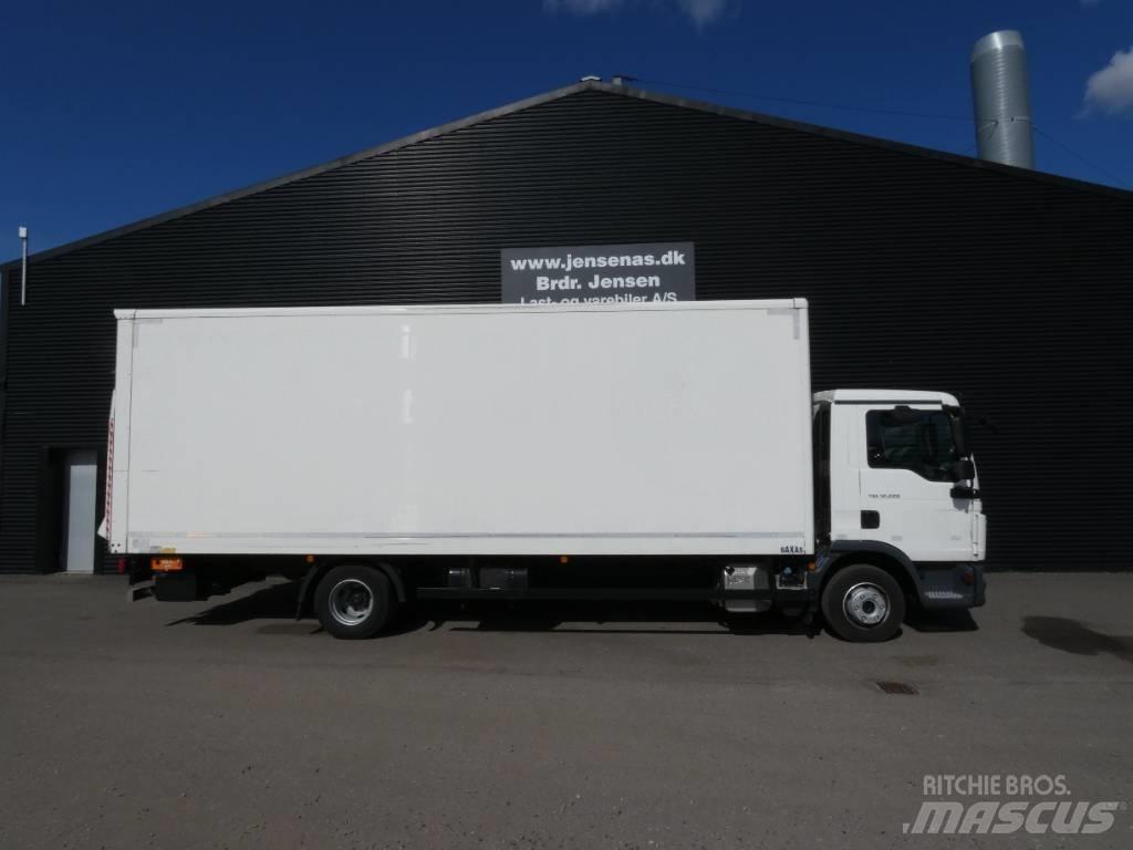 MAN TGL 12.220 厢式货车