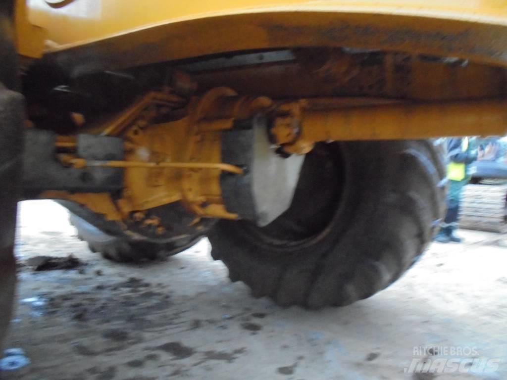 Bell B20E 铰接式自卸车