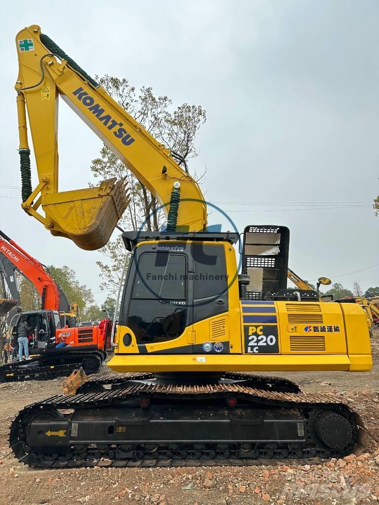 Komatsu PC 220 LC 履带挖掘机