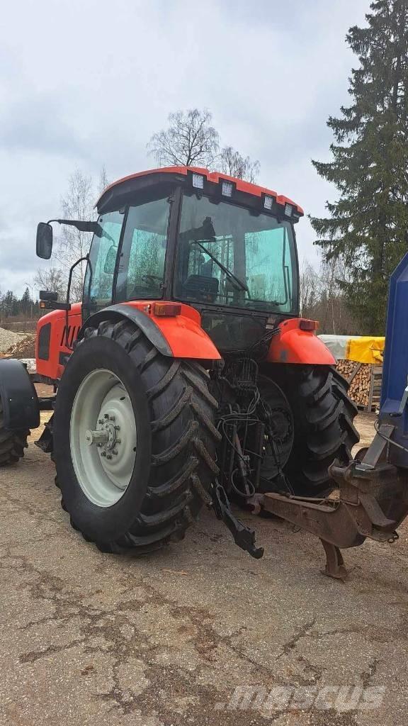 MTZ 2022.3 拖拉机/农用车