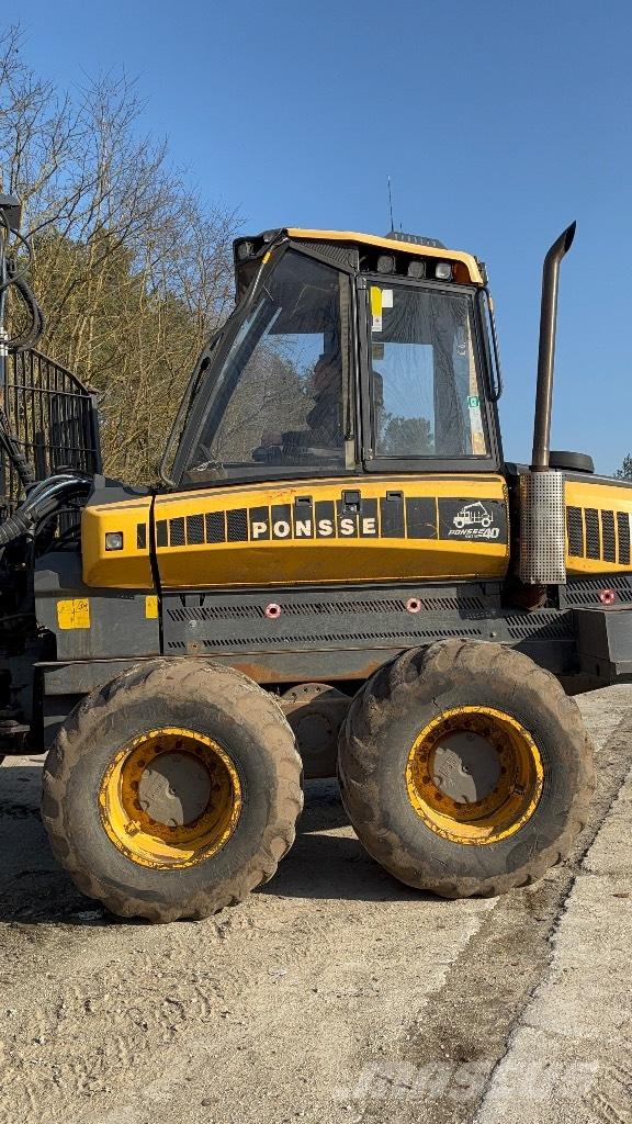 Ponsse Buffalo 集运机