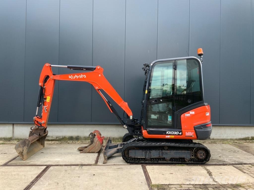 Kubota KX 030-4 小型挖掘机