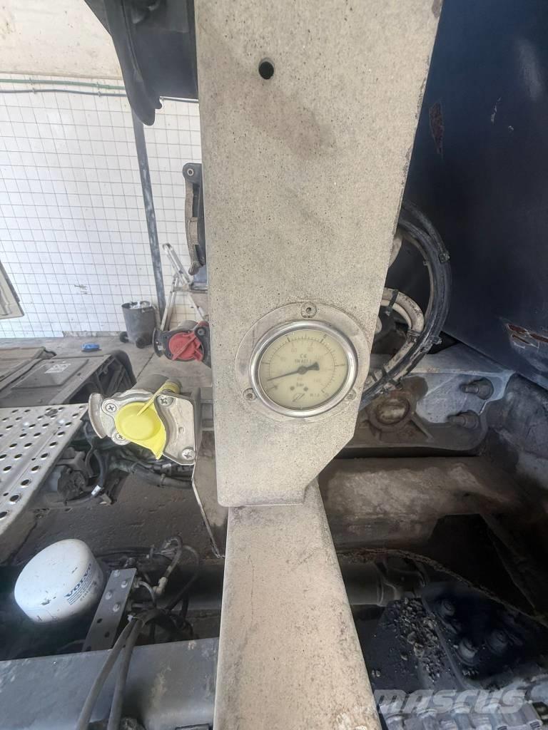 Fruehauf FST4FC, 自卸半挂车