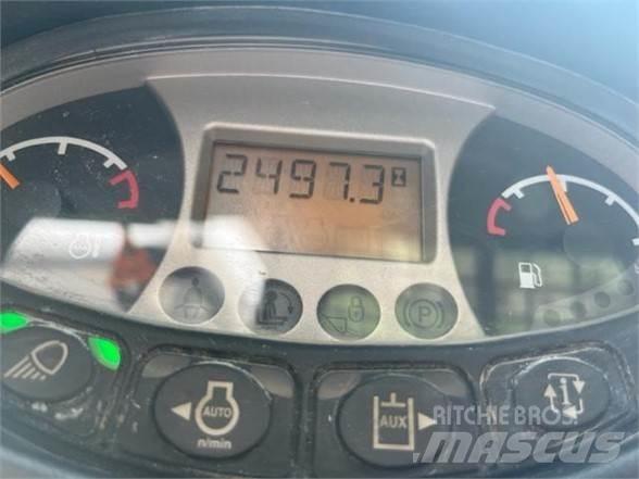 Bobcat T650 滑移装载机
