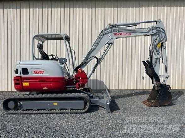 Takeuchi TB260 履带挖掘机