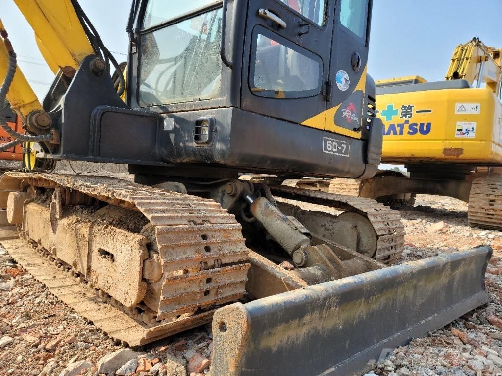 Hyundai R60-7 小型挖掘机