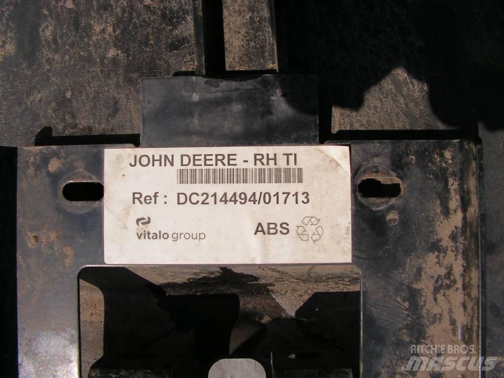 John Deere 960 底盘和悬架