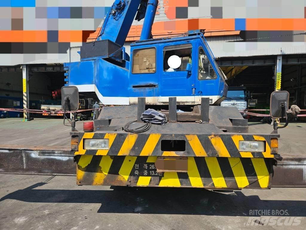 Kobelco RK 250 越野轮胎起重机︳越野吊︳越野起重机︳移动式起重机