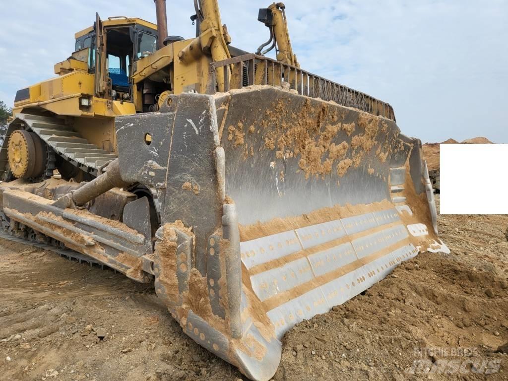 CAT D11N 履带式推土机