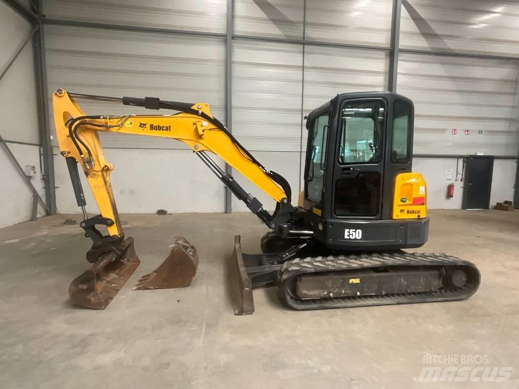 Bobcat E 50 小型挖掘机
