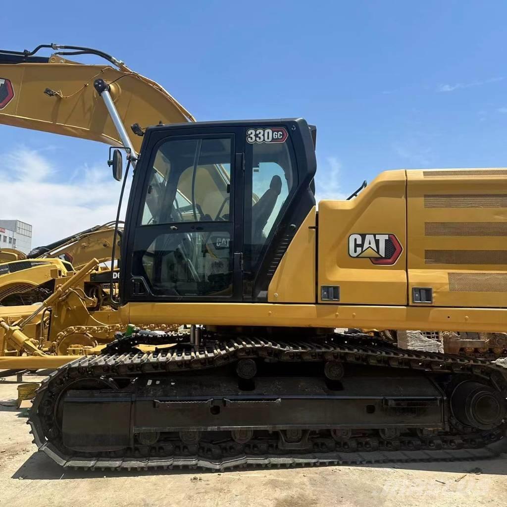 CAT 330 履带挖掘机