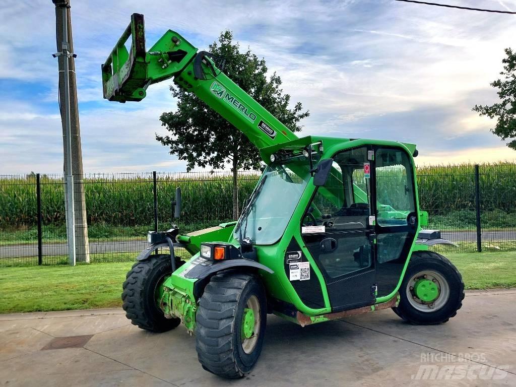 Merlo P25.6 伸缩臂叉装车|叉装车