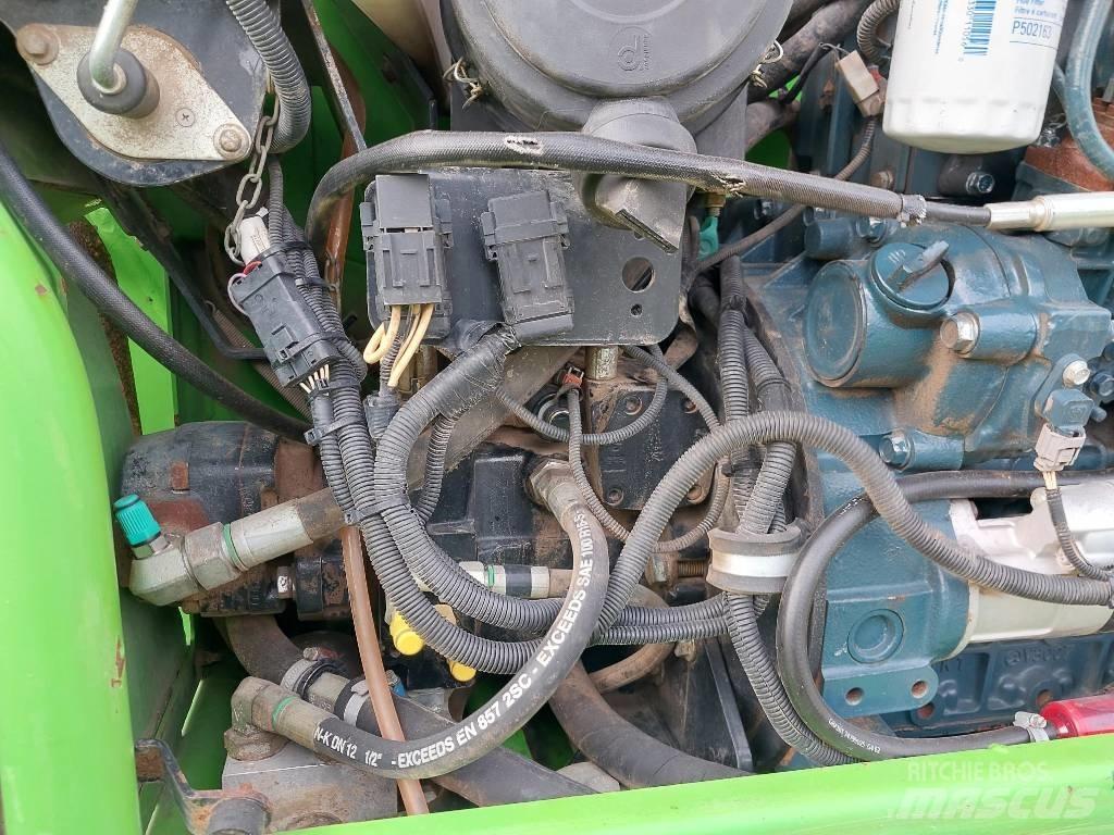 Merlo P25.6 伸缩臂叉装车|叉装车