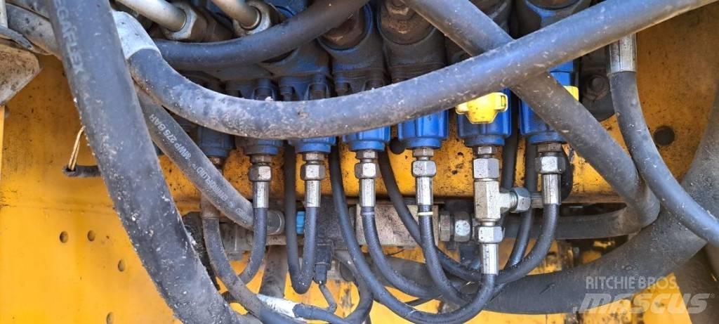 JCB 3 CX 反铲装载机