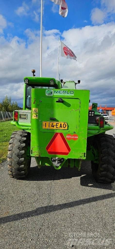 Merlo P40.17PLUS 伸缩臂叉装车|叉装车