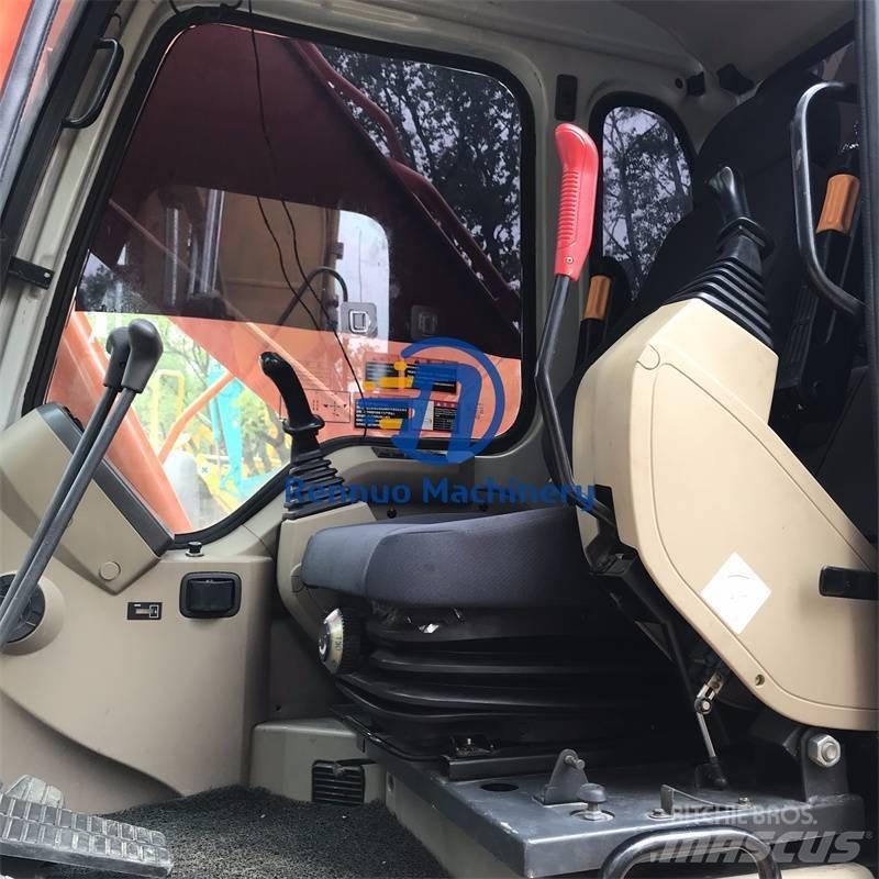 Doosan DH225LC-7 履带挖掘机