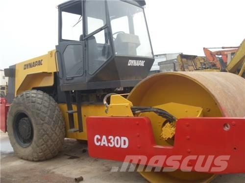 Dynapac CA 30 D 单轮压路机