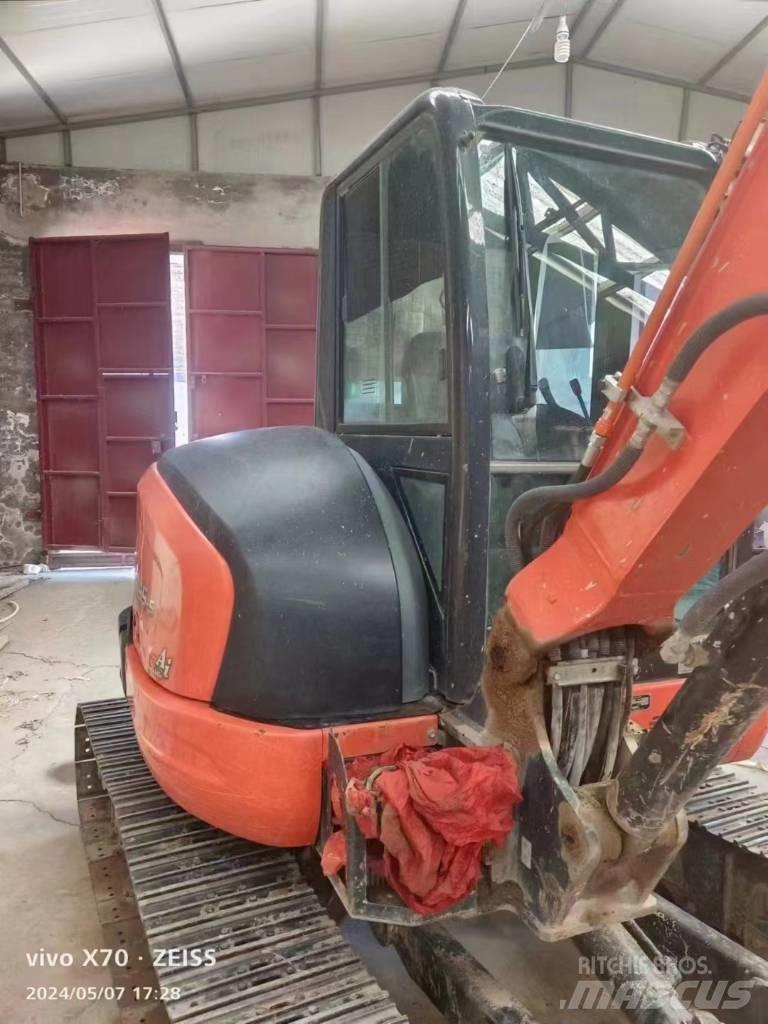 Kubota KX 155-5 履带挖掘机