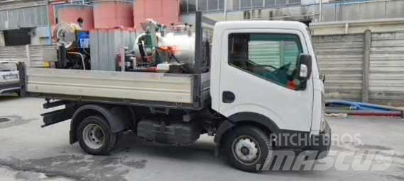 Nissan CABSTAR 35.12 厢式货车