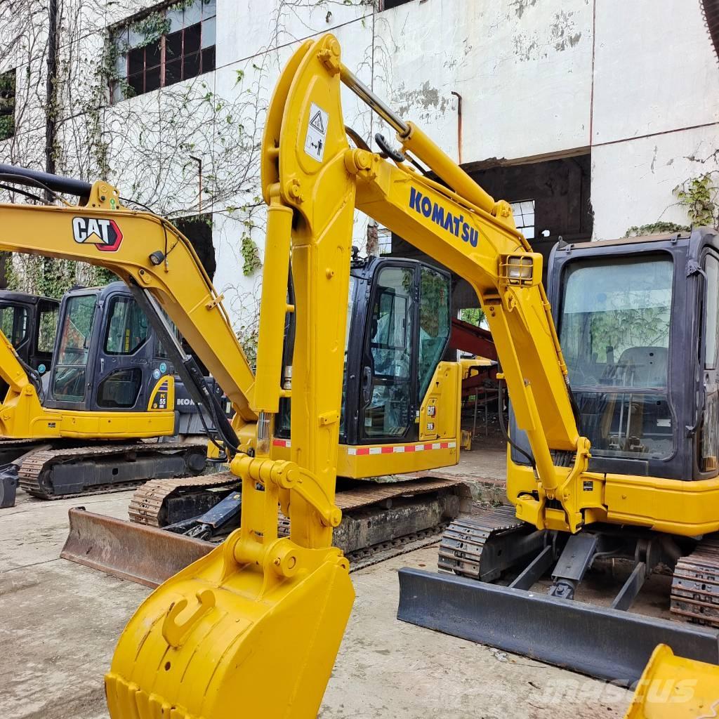 Komatsu PC 35 MR 小型挖掘机