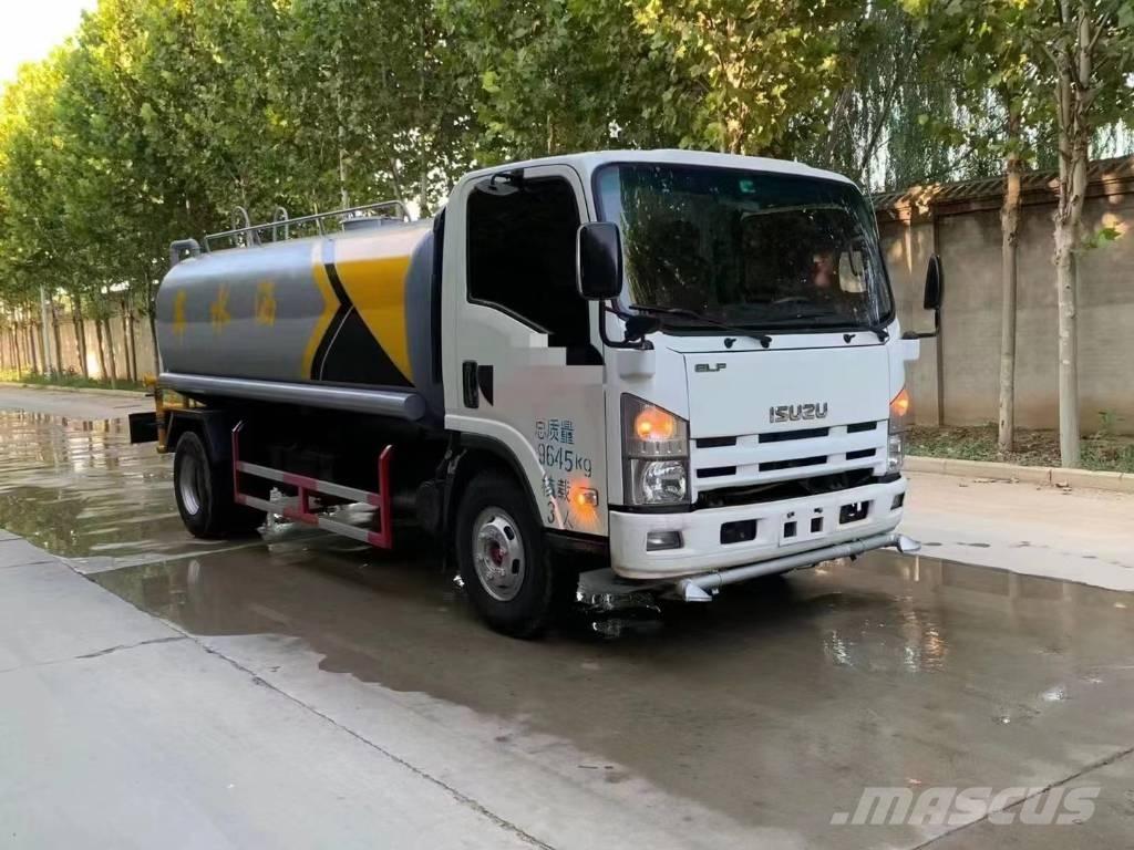 Isuzu ELF 4x2 水罐车