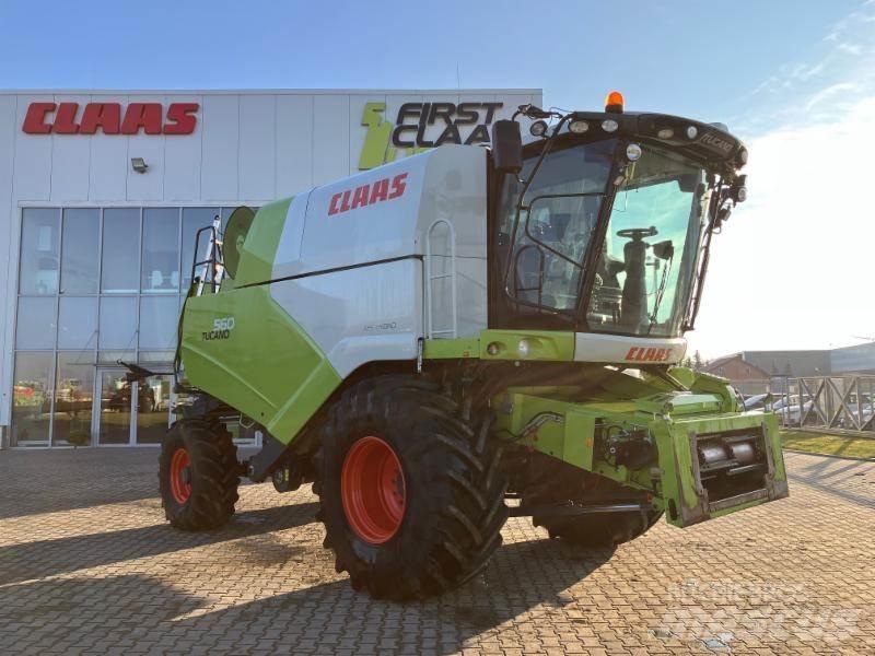 CLAAS TUCANO 560 联合收割机