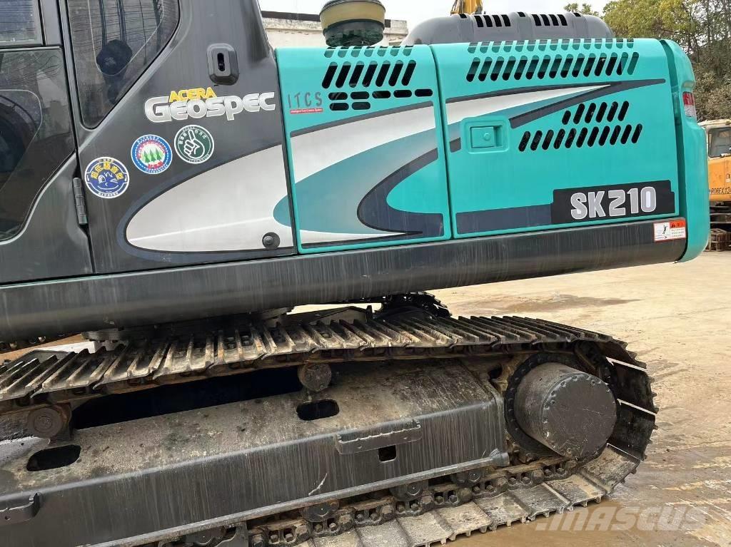 Kobelco SK 210 履带挖掘机