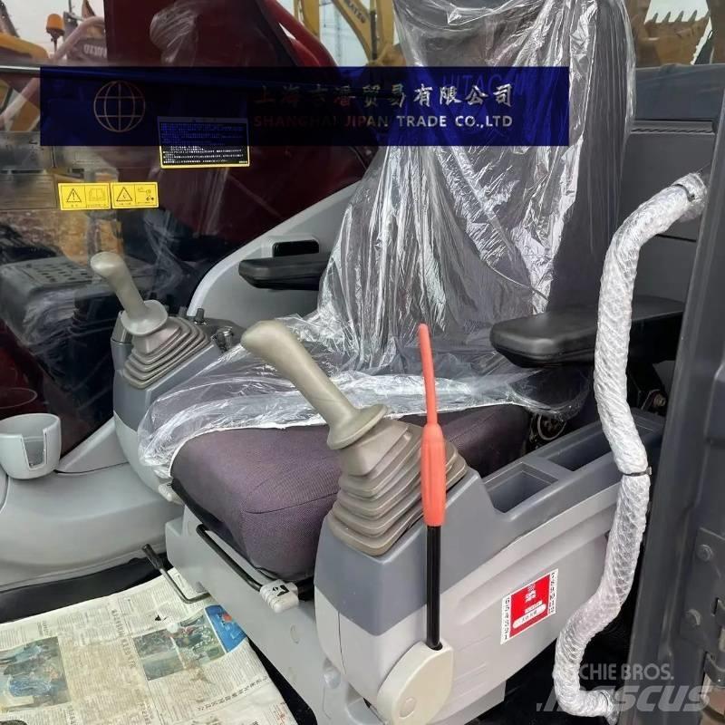 Hitachi ZX 360 履带挖掘机