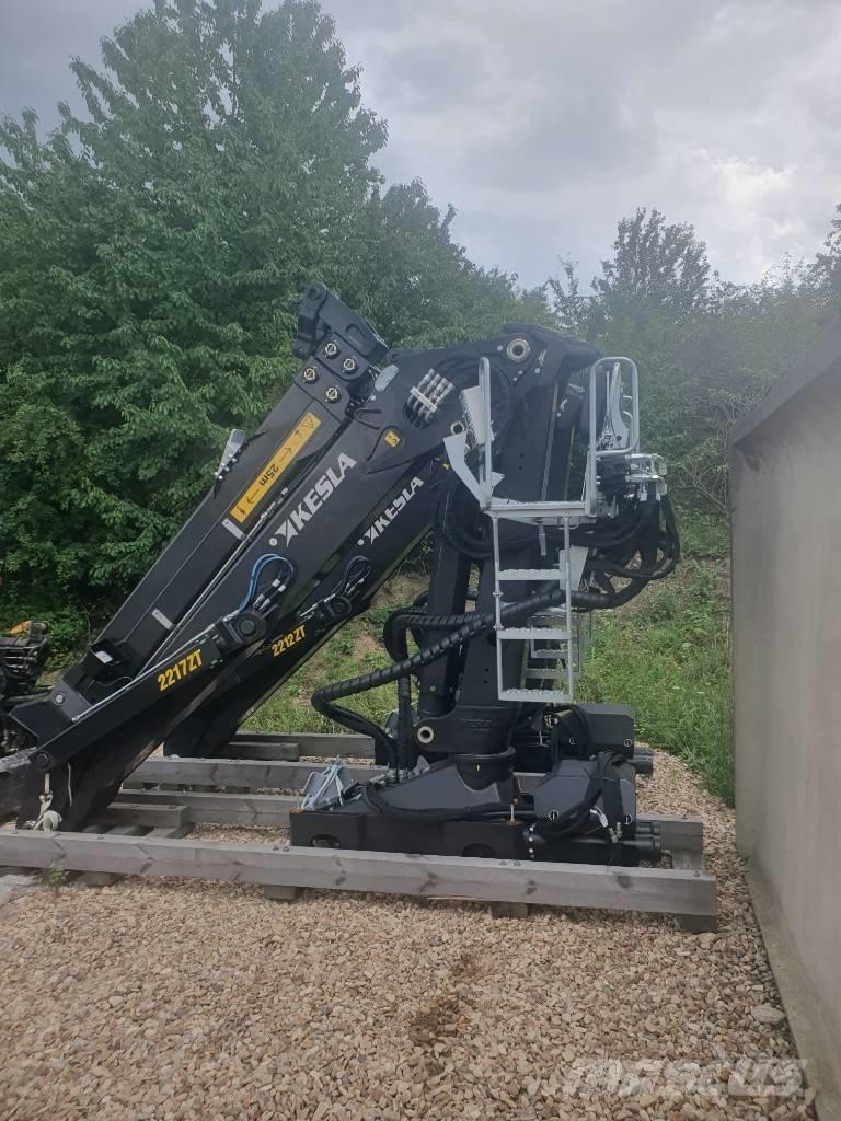 Kesla 2217ZT 挖坑机