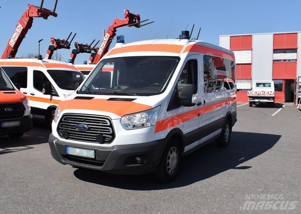 Ford Transit Custom 救护车