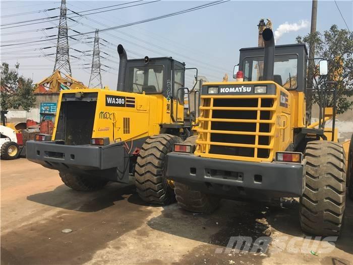 Komatsu WA 380-3 轮式装载机