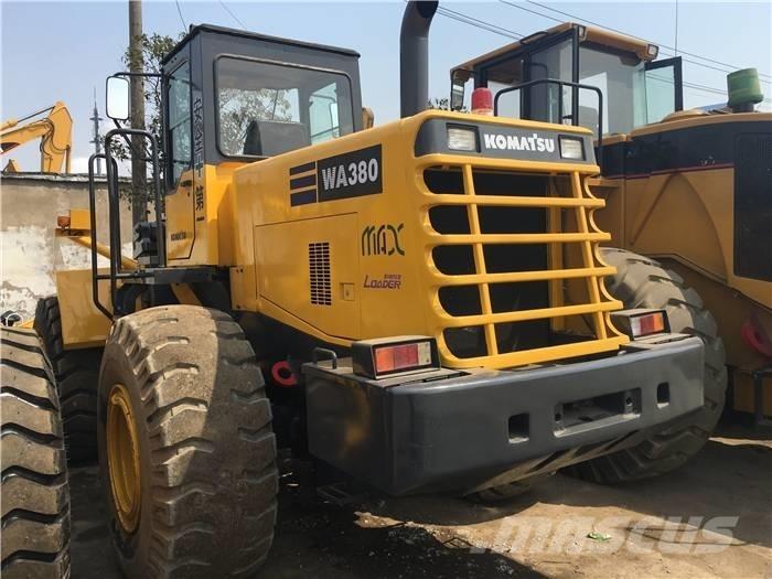 Komatsu WA 380-3 轮式装载机
