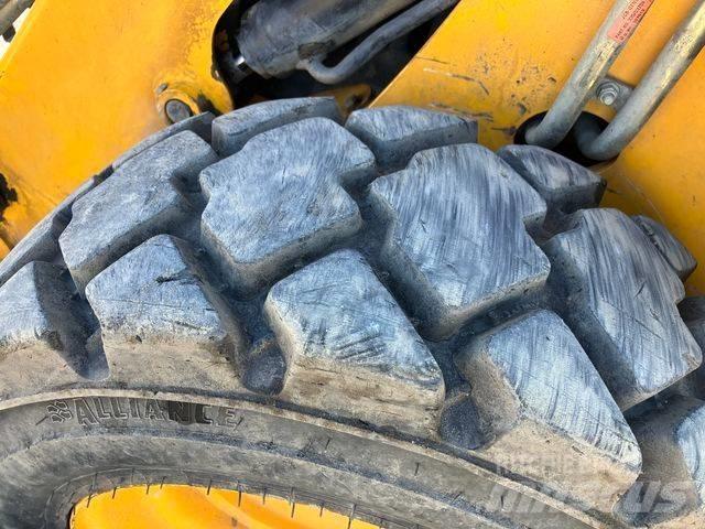 JCB 1CX EC 反铲装载机