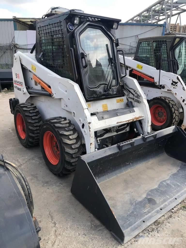 Bobcat S 16 滑移装载机