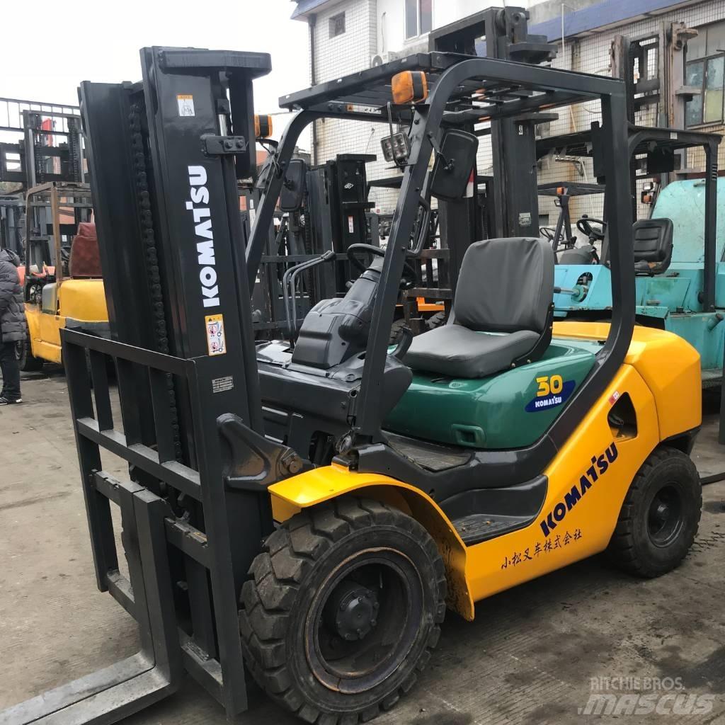 Komatsu 30 柴油叉车