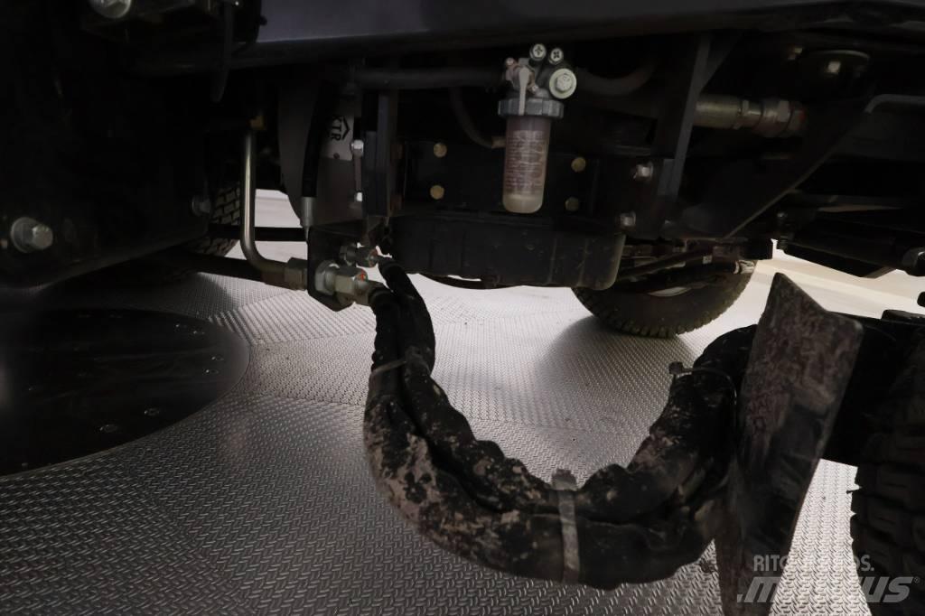 Jacobsen Turfcat 骑乘式割草机
